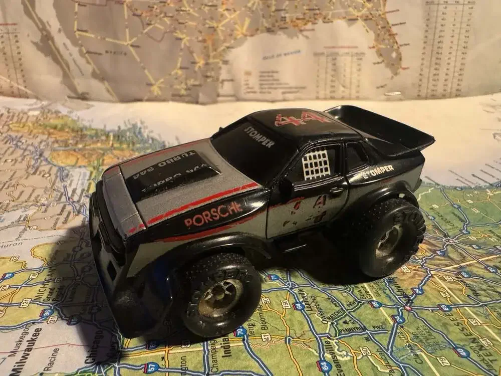 VINTAGE 1980s Schaper Stomper 4x4 Porsche Turbo 944 NON-FUNCTIONAL NEEDS WORK